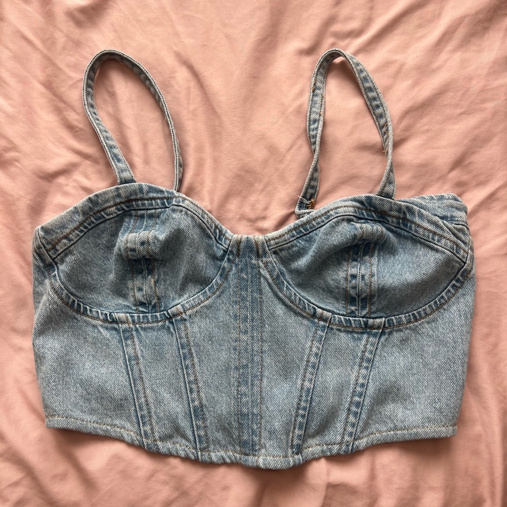 Cute denim top